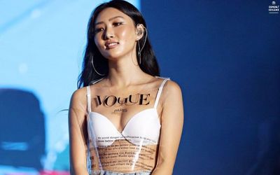 Is Hwasa Dating Anyone in 2021? Find Details on Her Boyfriend Here (Update 2022)